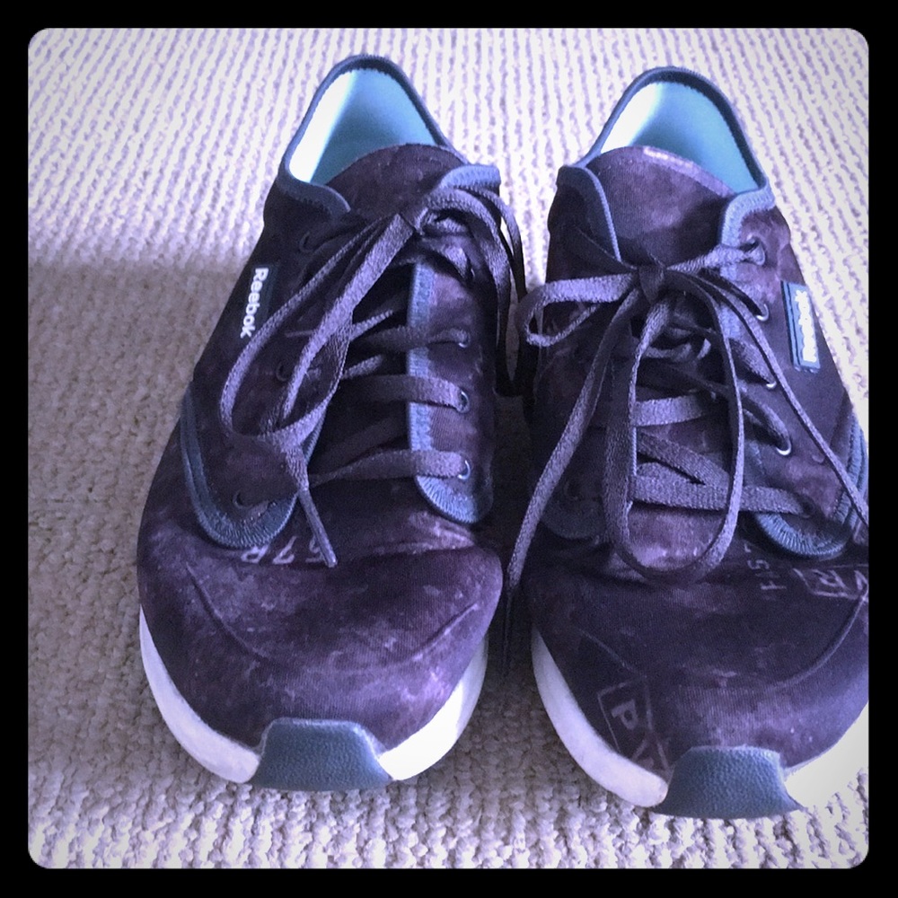 Reebok casual wear sneakers